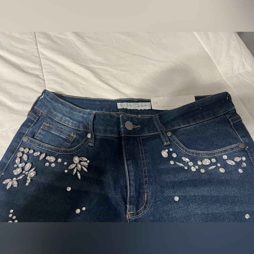 Embellished Blue Jeans - Picture 3 of 7